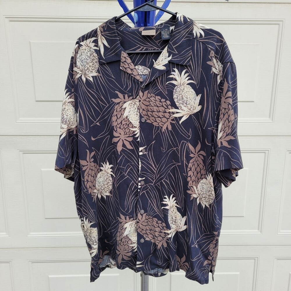 Axist Silk Black & Brown Pineapple Tropical Short Sleeve Shirt size Large
